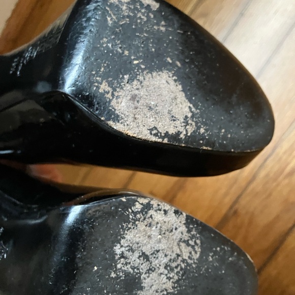 Barney’s NY Co-op platform patent round toe stiletto heels - Picture 4 of 5